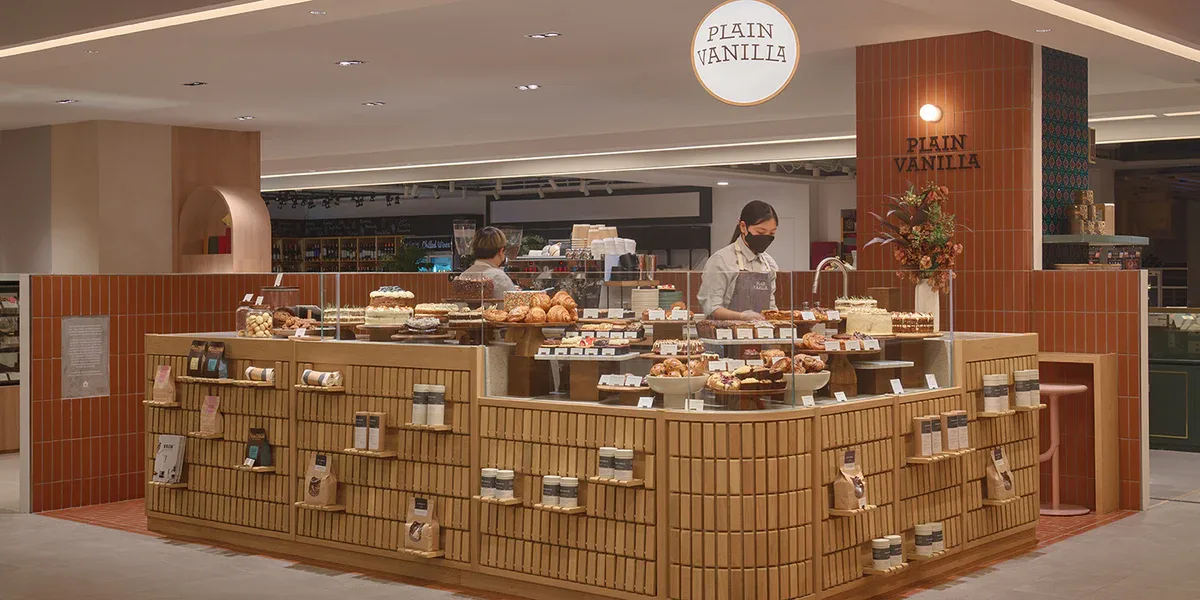 Plain Vanilla Bakery, Tang Plaza