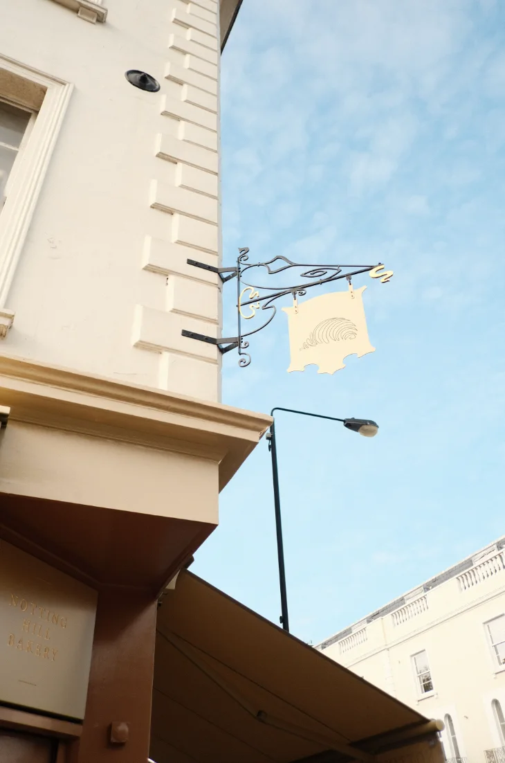 Sign of Notting Hill Bakery 