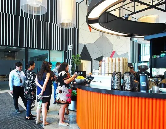 Two Hands, Science Park