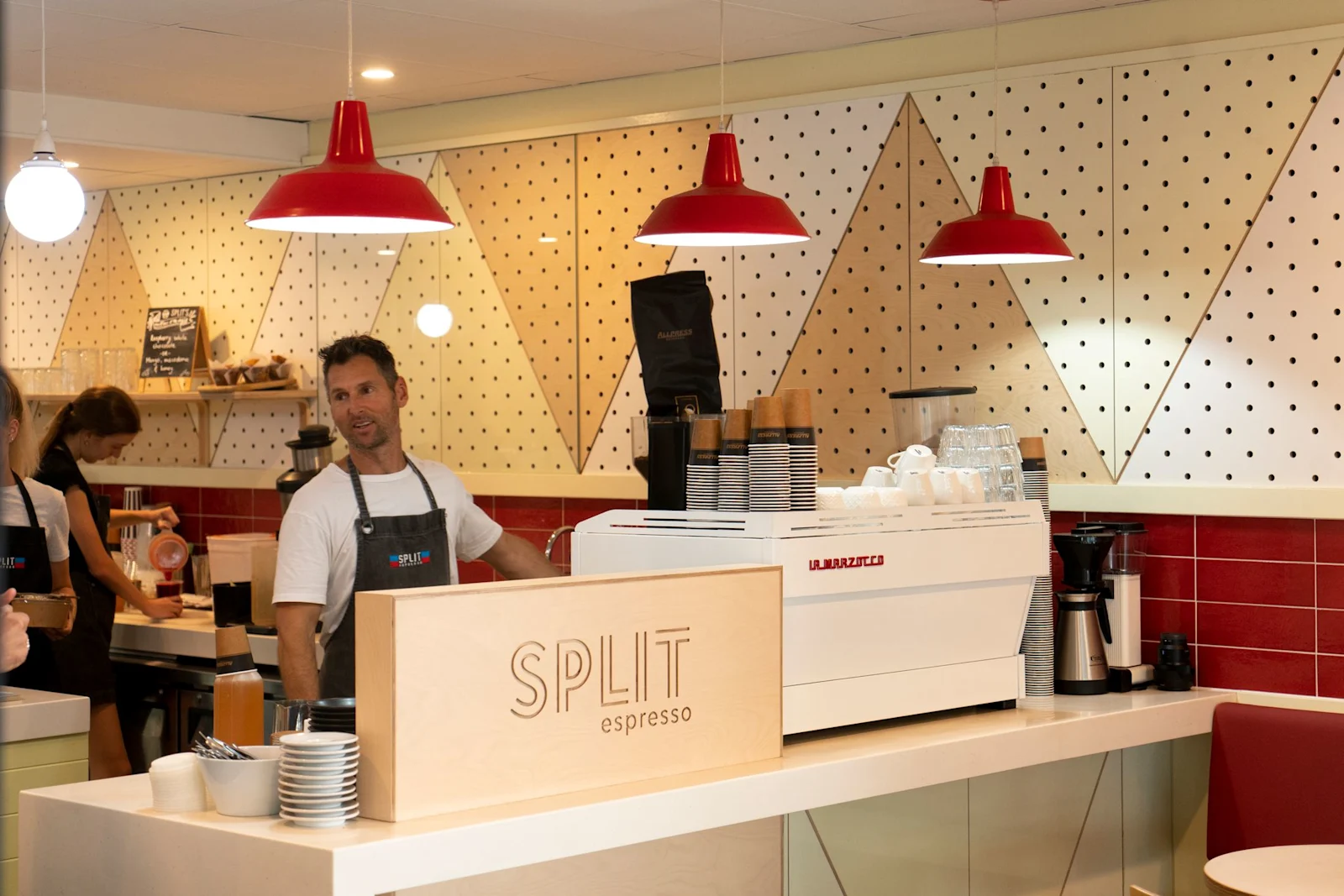 Split Café and Espresso Bar