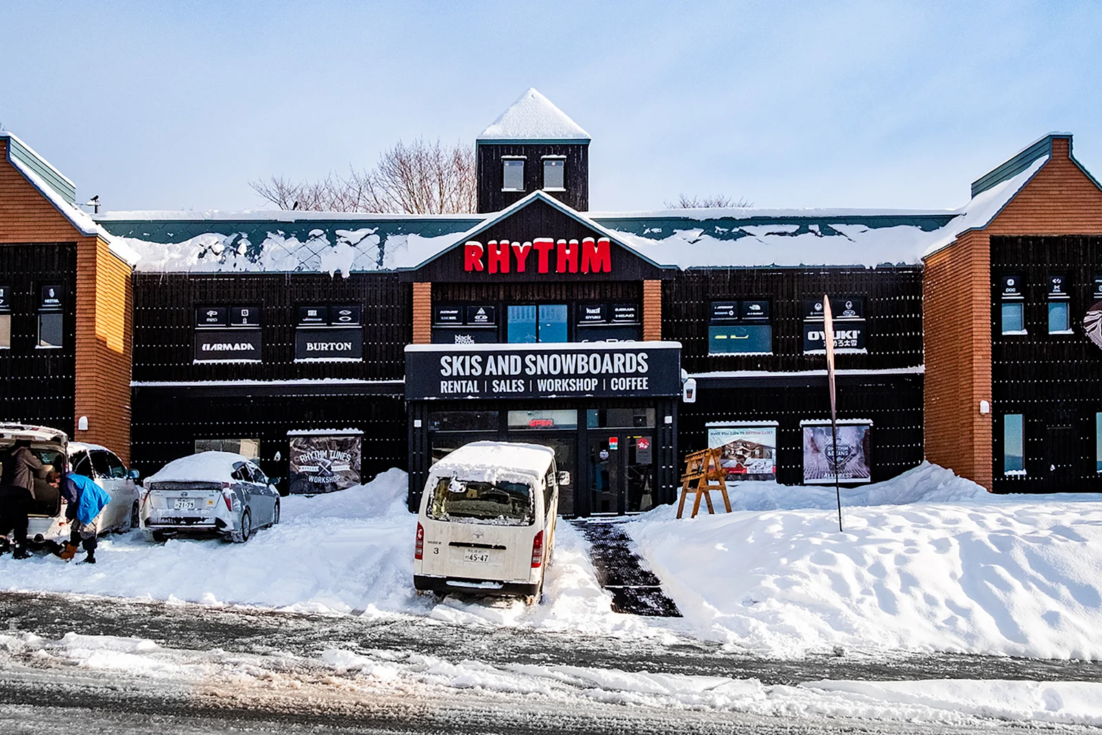 Rhythm Niseko Summit