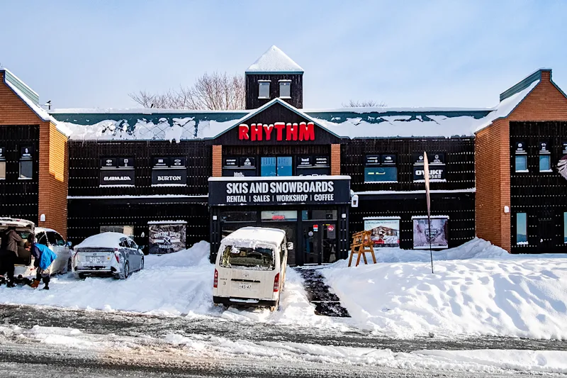 Rhythm Niseko Summit