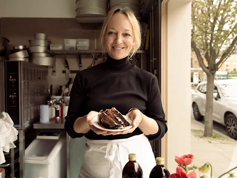 Violet Cake Recipe - Hero