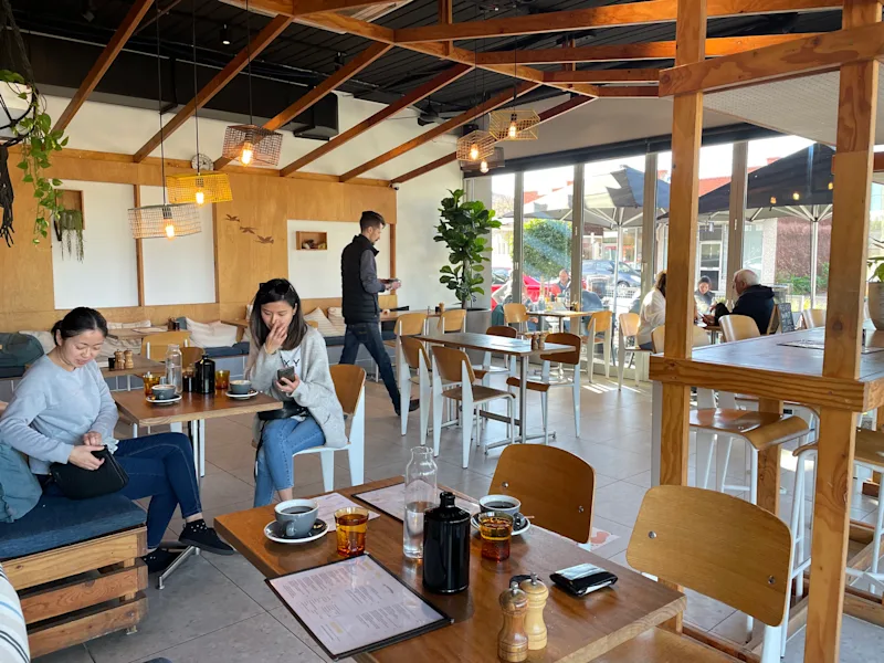 AU VIC Mr. Brightside