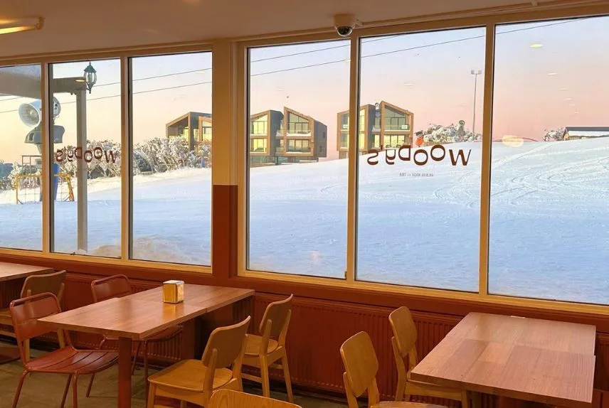 Woody's Cafe @ Arlberg House