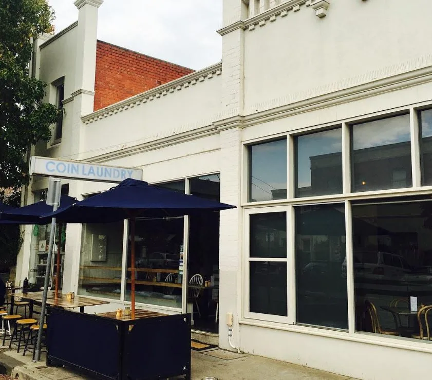 Coin Laundry Cafe