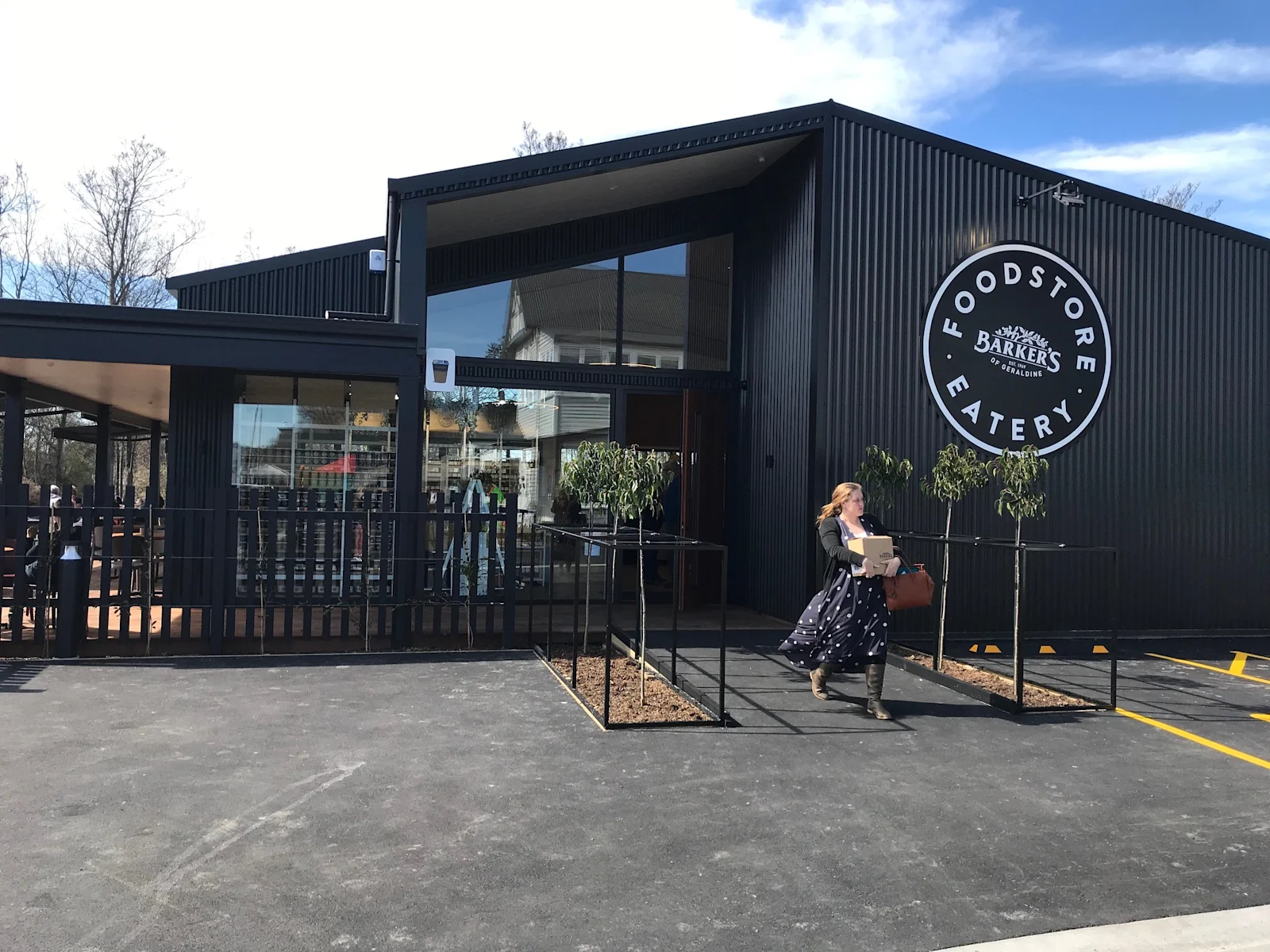 Barker's Foodstore & Eatery