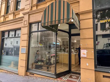 big-Media 1-0CB412BB-231B-43F2-9ACF-E249F1A2463F