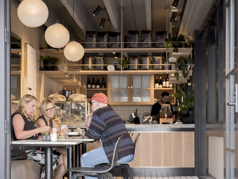 Longshot Thumbnail 01