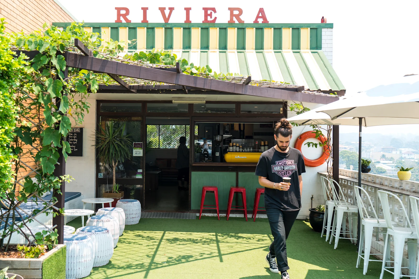 Riviera Top Shoppe